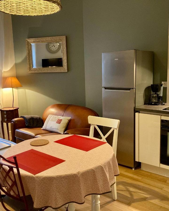 La Maison Virginie 1 A 2 Pers Charmant Hyper Centre- Cour- Parking- Linge- Fibre- Proximite Lac Canal Piscine Montargis Exteriör bild
